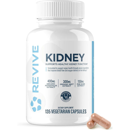 Recipient plastic alb Revive MD Kidney cu capac alb, logo turcoaz REVIVE cu picături, text mare KIDNEY, subtitlu Supports Healthy Kidney Function, specificații 400mg Organic Astragalus, 300mg Organic Beet, 150mg Pine Bark Extract, badge Physician Trusted, 135 Vegetarian Capsules, capsule bej vizibile alături. Supliment premium pentru funcție renală cu Astragalus organic, sfeclă roșie, extract scoarță de pin, AstraGin și Bioperine pentru absorbție. Susține filtrarea renală si reduce stresul oxidativ.