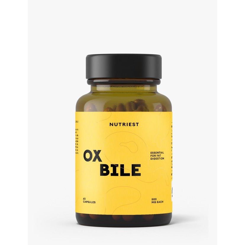 Flacon sticlă ambră Nutriest Ox Bile cu capac negru, etichetă galben-muștar cu logo NUTRIEST, text mare OX BILE, mențiune Essential For Fat Digestion, 60 capsule de 500mg vizibile prin sticlă. Supliment premium cu acizi biliari naturali purificați din sursă bovină certificată UE, puritate peste 98% pentru digestia grăsimilor și absorbția vitaminelor liposolubile. Susține emulsificarea lipidelor, ideal după colecistectomie sau pentru diete ketogenice și carnivore.